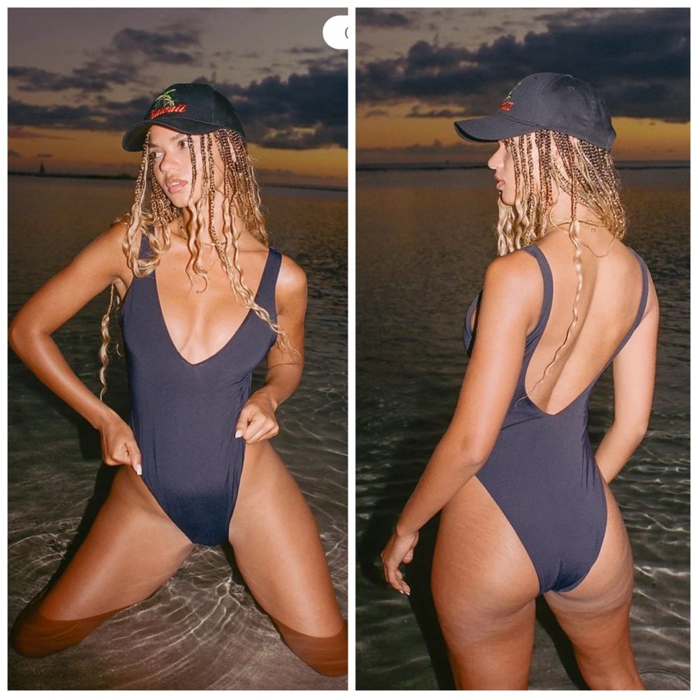NWT Out From Under UO Stella Plunging Black Swimsuit Size Small